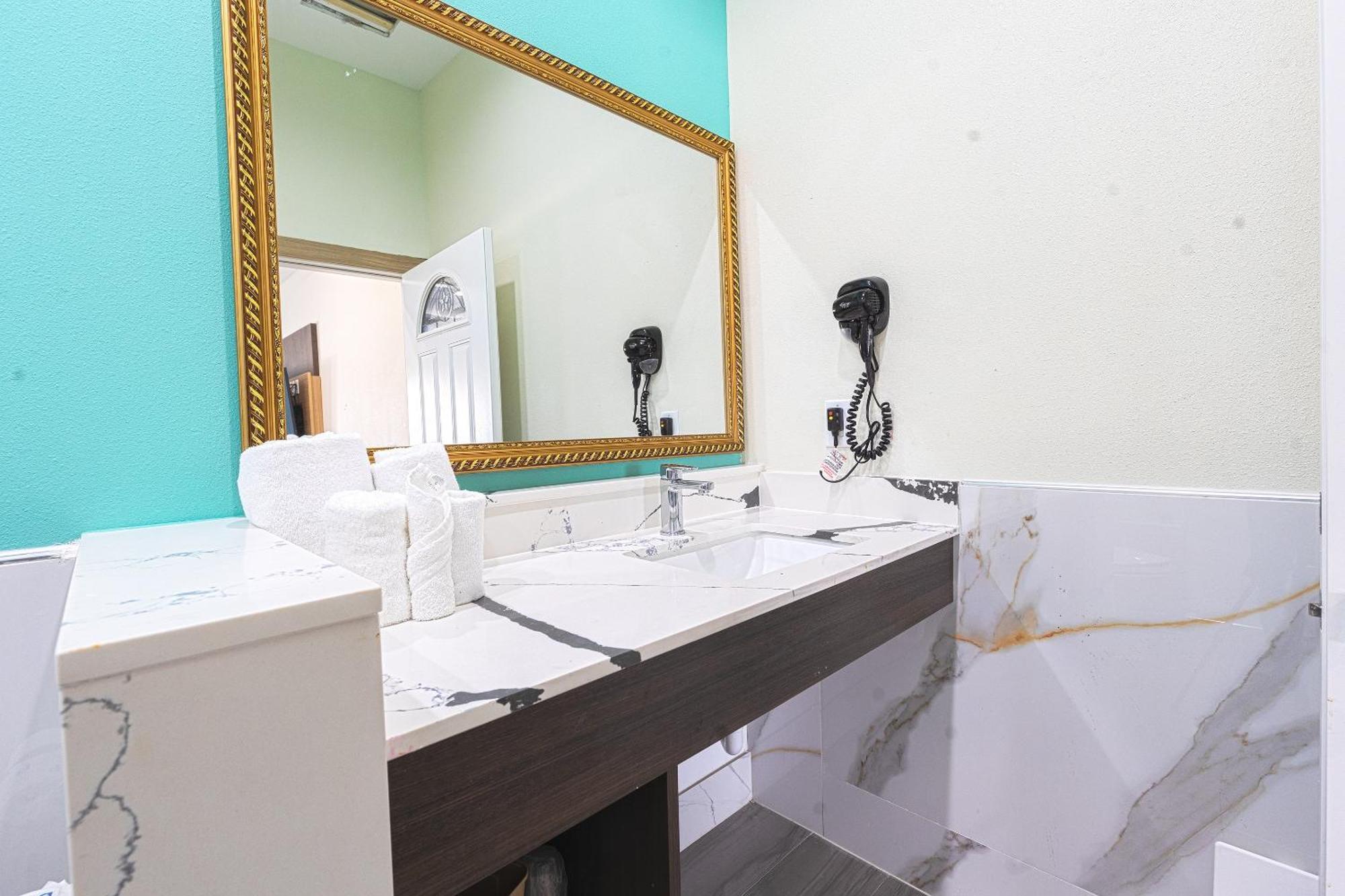 La Vyoma Villas, Westpark Hwy 6 Mission Bend ภายนอก รูปภาพ